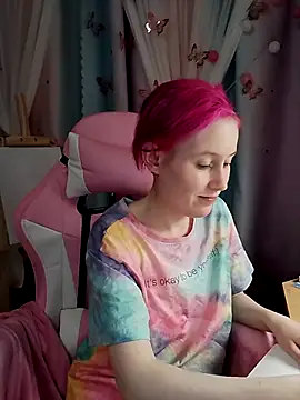 Fuzzy Unicorn online show from 17, 10, 2025