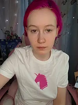 Fuzzy Unicorn online show from 13, 4, 2026