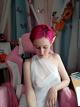 Fuzzy Unicorn online show from 31, 10, 2025