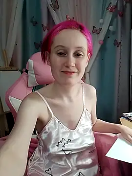 Fuzzy Unicorn online show from 1, 12, 2025