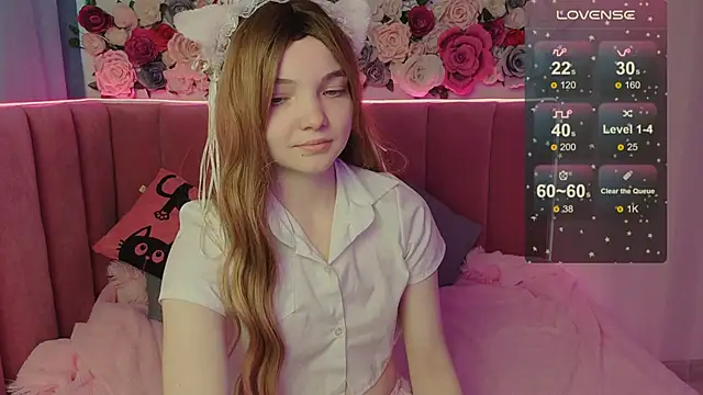 AnimeAlica18 online show from 1, 11, 2025