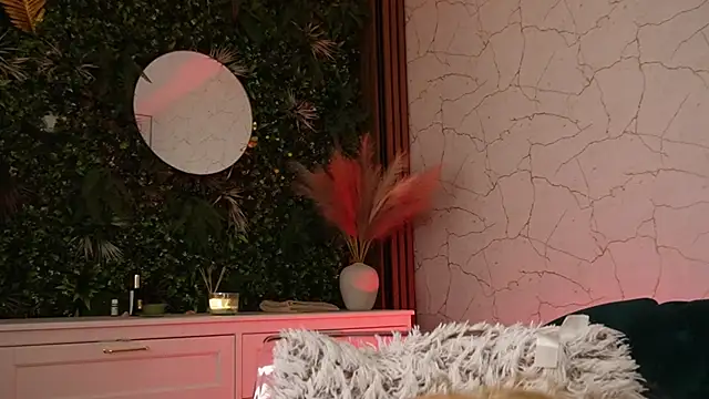 angel wow  online show from 28, 11, 2025