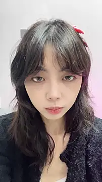 xuannv0000 online show from 1, 12, 2025