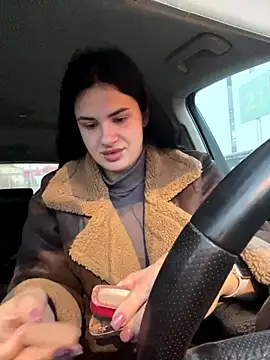 Snapshot of MiraReach chatting on 28, 10, 2025 MiraReach online show from 28, 10, 2025