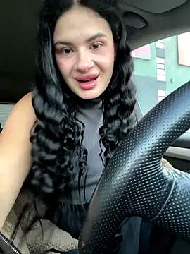 Snapshot of MiraReach chatting on 31, 10, 2025 MiraReach online show from 31, 10, 2025