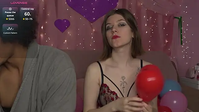 Marinaxmonroe online show from 11, 2, 2026