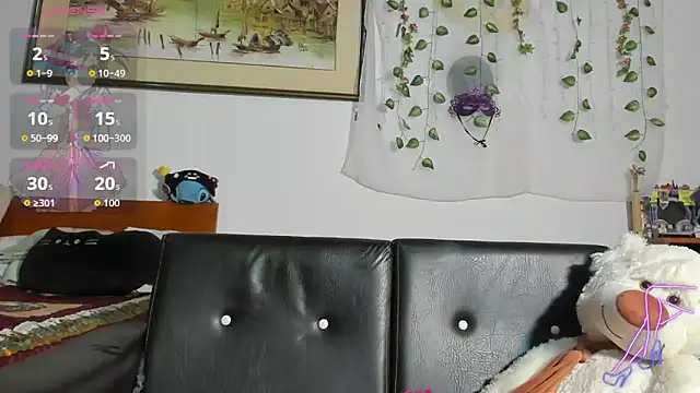 Mishell Bons online show from 12, 4, 2026