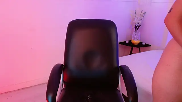 Snapshot of jeroharper chatting on 12, 10, 2025 jeroharper online show from 12, 10, 2025