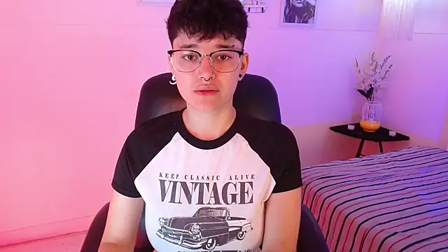 Snapshot of jeroharper chatting on 26, 9, 2025 jeroharper online show from 26, 9, 2025