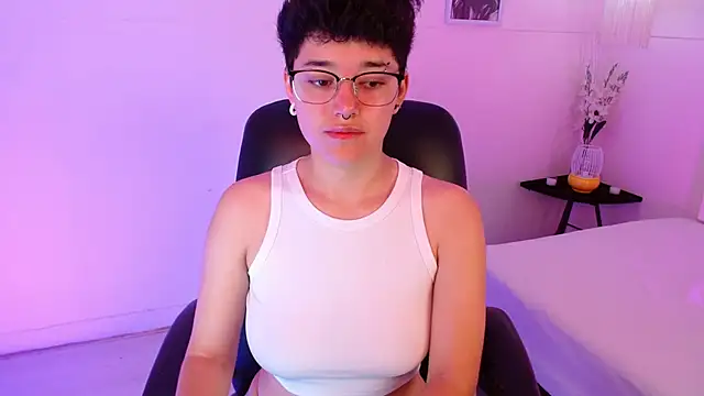 Snapshot of jeroharper chatting on 27, 10, 2025 jeroharper online show from 27, 10, 2025