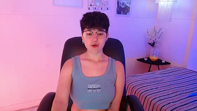 Snapshot of jeroharper chatting on 24, 9, 2025 jeroharper online show from 24, 9, 2025