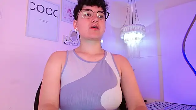 Snapshot of jeroharper chatting on 10, 9, 2025 jeroharper online show from 10, 9, 2025