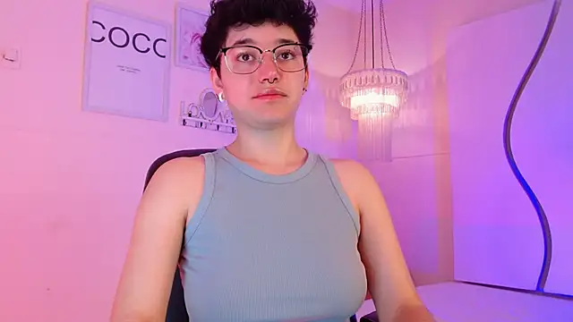 Snapshot of jeroharper chatting on 9, 11, 2025 jeroharper online show from 9, 11, 2025