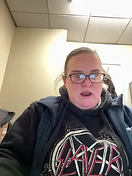 Curvy OliviaXX online show from 7, 1, 2026