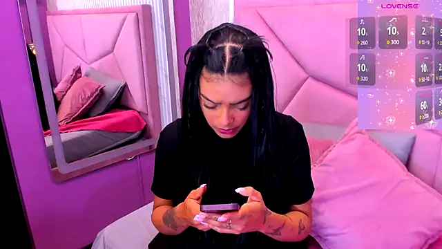 EmmaEbony  online show from 15, 11, 2025