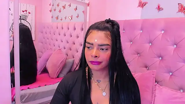 EmmaEbony  online show from 23, 9, 2025