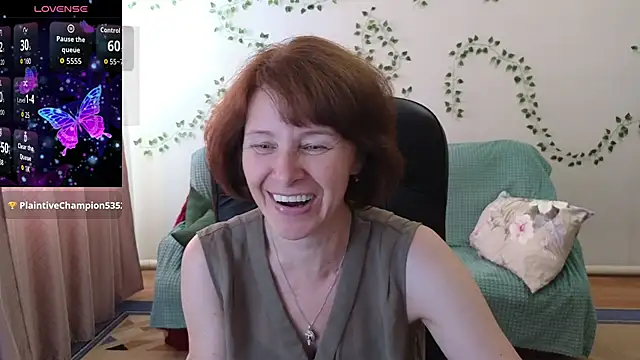 Snapshot of Lia_Tito chatting on 10, 7, 2026 Lia Tito online show from 10, 7, 2026