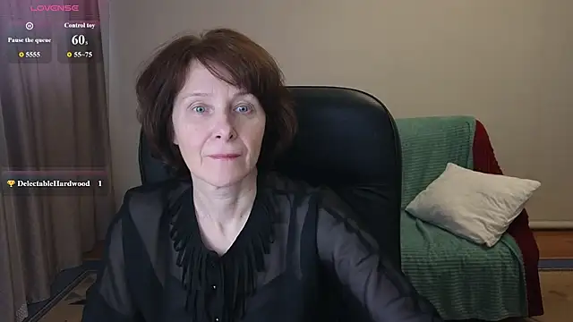 Lia Tito online show from 9, 2, 2026