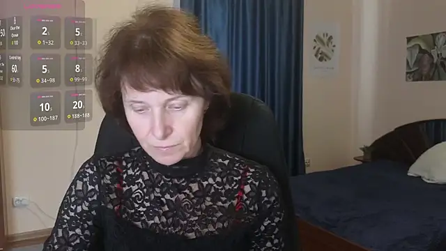 Snapshot of Lia_Tito chatting on 8, 10, 2025 Lia Tito online show from 8, 10, 2025