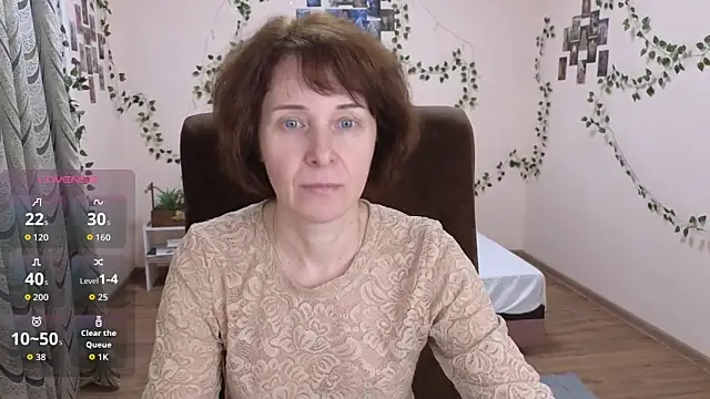 Snapshot of Lia_Tito chatting on 20, 11, 2025 Lia Tito online show from 20, 11, 2025