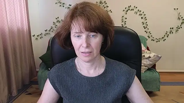 Snapshot of Lia_Tito chatting on 9, 6, 2026 Lia Tito online show from 9, 6, 2026