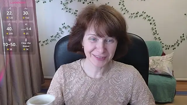 Lia Tito online show from 2, 4, 2026