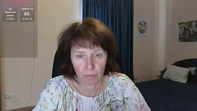 Snapshot of Lia_Tito chatting on 16, 10, 2025 Lia Tito online show from 16, 10, 2025