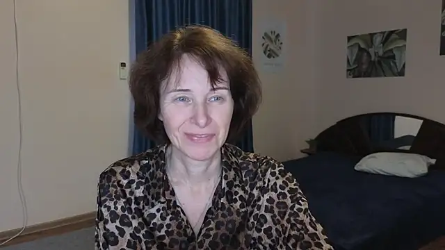 Snapshot of Lia_Tito chatting on 22, 11, 2025 Lia Tito online show from 22, 11, 2025