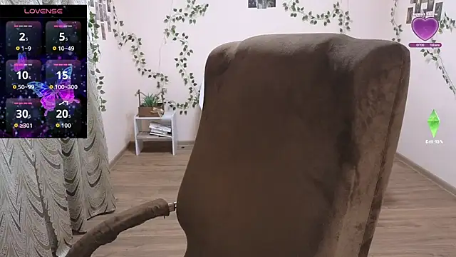 Snapshot of Lia_Tito chatting on 20, 10, 2025 Lia Tito online show from 20, 10, 2025