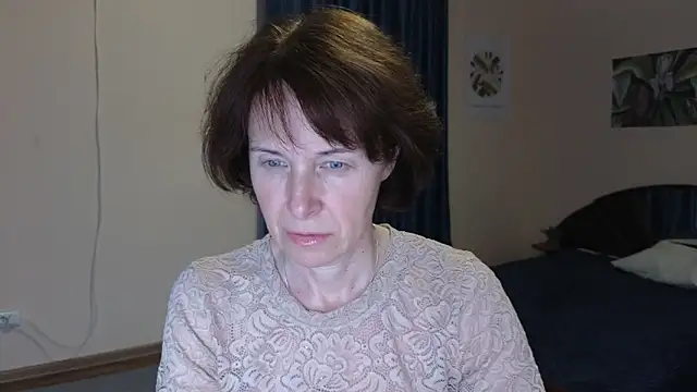 Snapshot of Lia_Tito chatting on 1, 12, 2025 Lia Tito online show from 1, 12, 2025