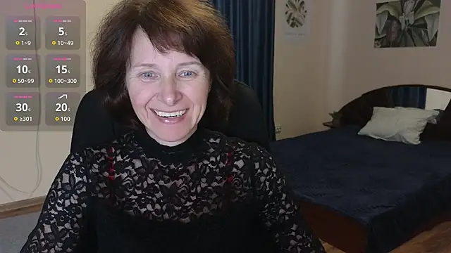 Snapshot of Lia_Tito chatting on 15, 10, 2025 Lia Tito online show from 15, 10, 2025