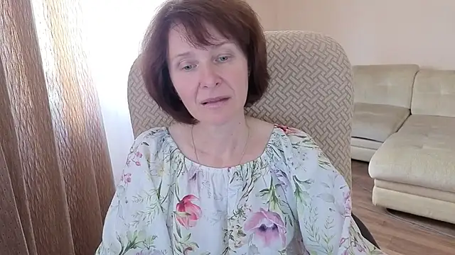 Snapshot of Lia_Tito chatting on 16, 9, 2025 Lia Tito online show from 16, 9, 2025