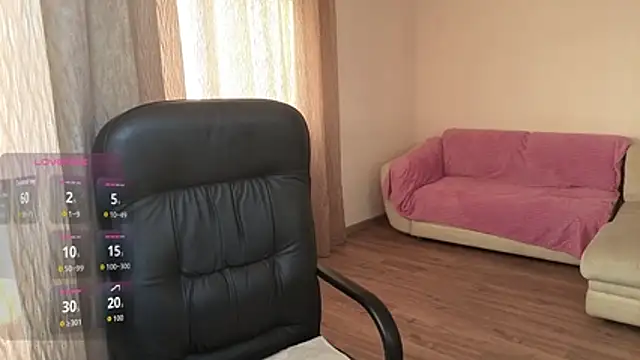 Snapshot of Lia_Tito chatting on 26, 11, 2025 Lia Tito online show from 26, 11, 2025