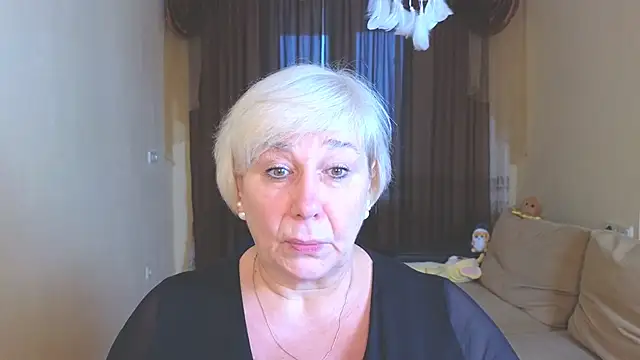 Milana Milky online show from 18, 11, 2025