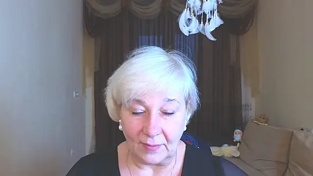 Milana Milky online show from 17, 11, 2025