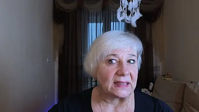 Milana Milky online show from 27, 10, 2025