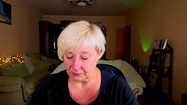 Milana Milky online show from 30, 9, 2025