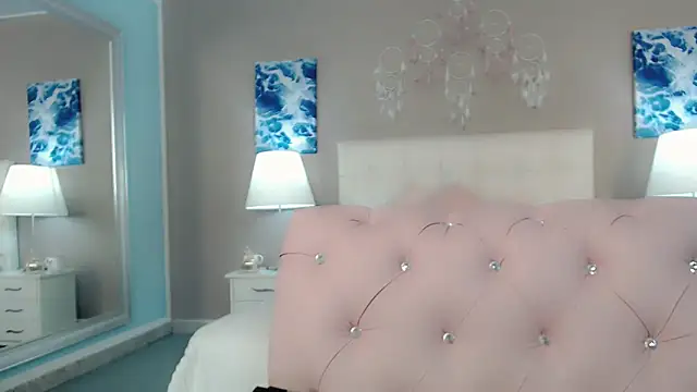 maddissonivanova online show from 22, 12, 2025