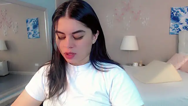 maddissonivanova online show from 12, 2, 2026