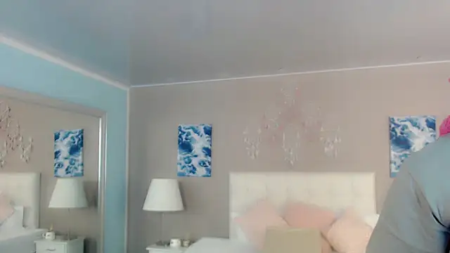 maddissonivanova online show from 9, 3, 2026