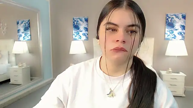 maddissonivanova online show from 16, 12, 2025