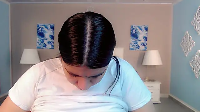 maddissonivanova online show from 4, 3, 2026