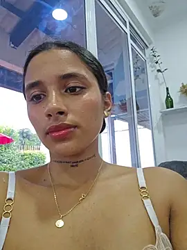 Lorena Mcfly online show from 31, 5, 2026