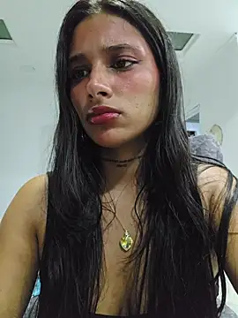 Lorena Mcfly online show from 12, 7, 2026
