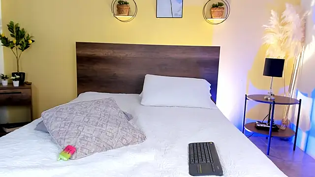 CamilleGrace online show from 25, 9, 2025