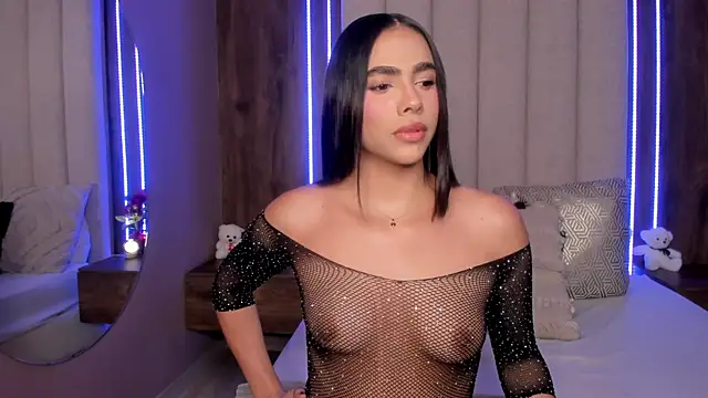 LucySalvatore  online show from 1, 4, 2026