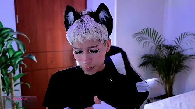 Snapshot of taichi_bluy chatting on 7, 10, 2025 taichi bluy online show from 7, 10, 2025