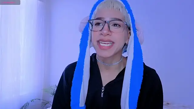 Snapshot of taichi_bluy chatting on 19, 9, 2025 taichi bluy online show from 19, 9, 2025