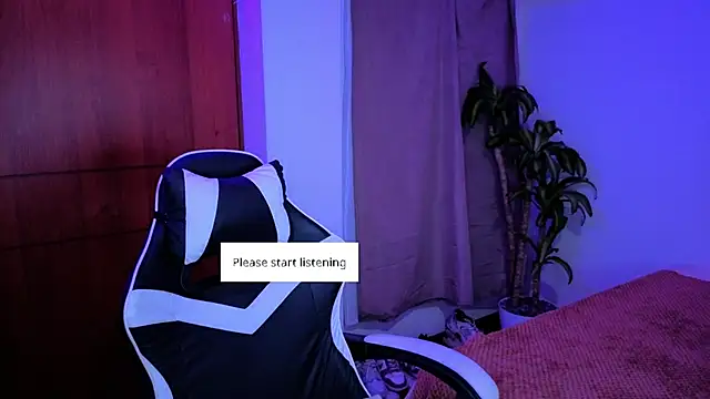 Snapshot of taichi_bluy chatting on 19, 11, 2025 taichi bluy online show from 19, 11, 2025