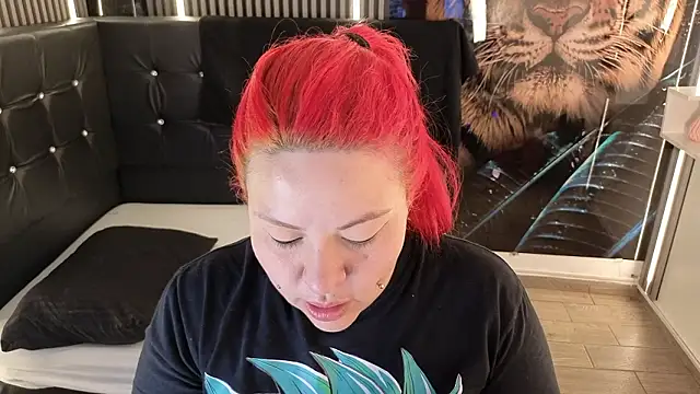 Witch Scarlet online show from 7, 3, 2026